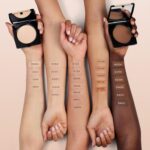Lancôme Dual Finish Powder Foundation - Natural Finish, Sheer-to-Full Coverage, Longwear Powder Foundation, Controls Shine - Image 5
