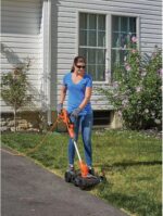 BLACK+DECKER Electric Lawn Mower, Weed Eater and Edger 3-in-1 Combo, Corded 12-Inch 6.5 Amp Electric Weed Wacker and Compact Push Mower (BESTA512CM) - Image 8