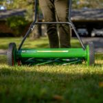 Scotts Outdoor Power Tools 2000-20S 20-Inch 5-Blade Classic Push Reel Lawn Mower, Green - Image 4