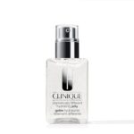 Clinique Dramatically Different Hydrating Jelly Lightweight Oil Free Face Moisturizer With Hyaluronic Acid For All Skin Types - Image 2