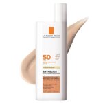 La Roche-Posay Anthelios Sunscreen SPF 40, Ultra-Light Fluid Broad Spectrum SPF 40, Face Sunscreen with Titanium Dioxide Mineral, Lightweight & Fast-Absorbing, Oil-Free, Matte Finish - Image 2