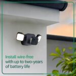Blink Outdoor 4 Floodlight Camera — Wireless smart security camera, 700 lumens, two-year battery life, enhanced motion detection, Sync Module Core included — 1 camera system - Image 5